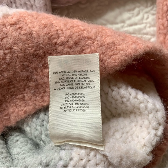 ARITZIA Sunday Best Crewneck Sweater - Picture 6 of 6